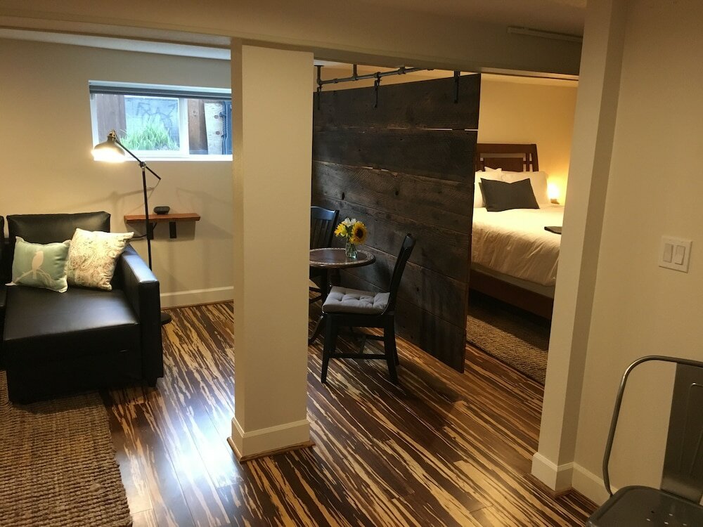 Фото The Alberta Petite Hotel