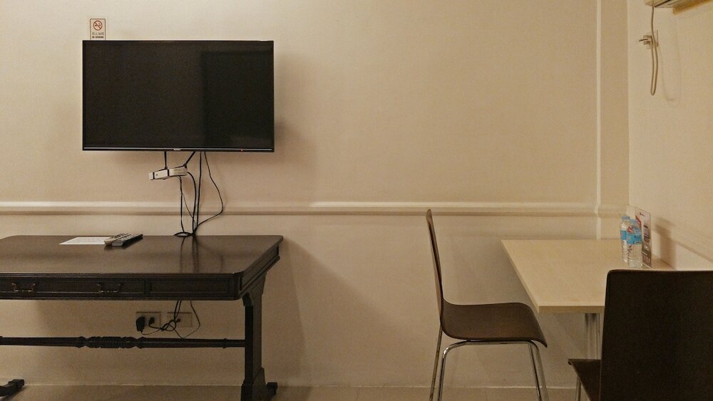 Фото RedDoorz Premium @ Wireless Mandaue Cebu