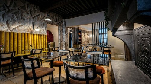 Гостиница Hotel De Guise в Нанси