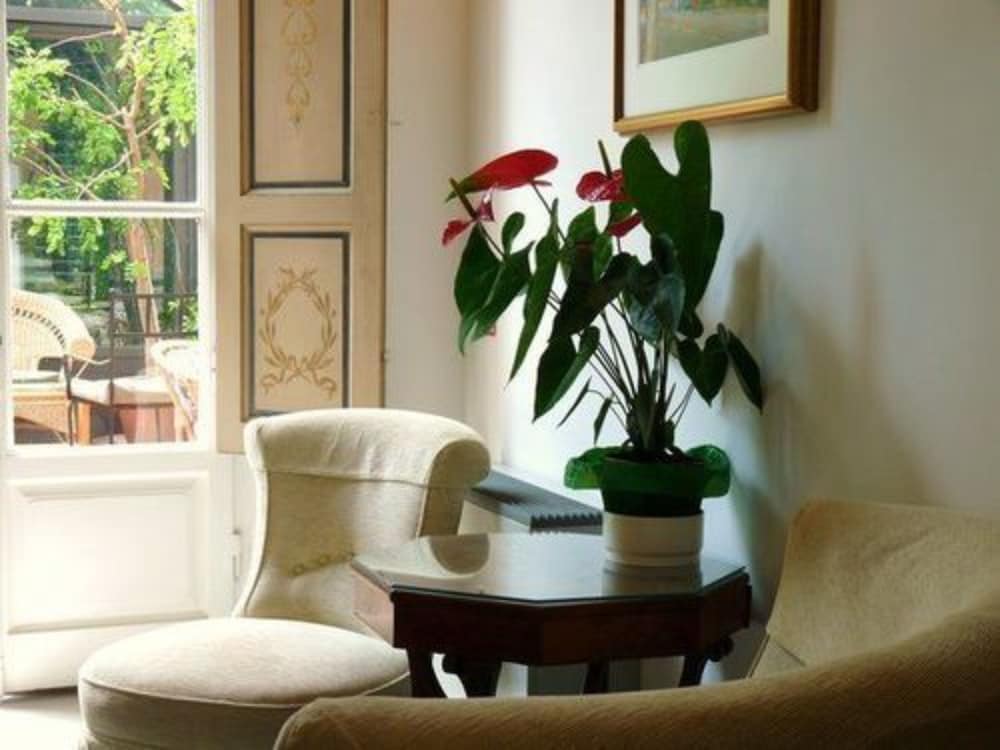 Фото Classic Hotel