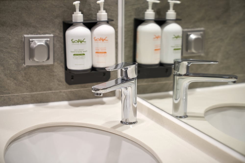 Фото Holiday Inn & Suites Saigon Airport