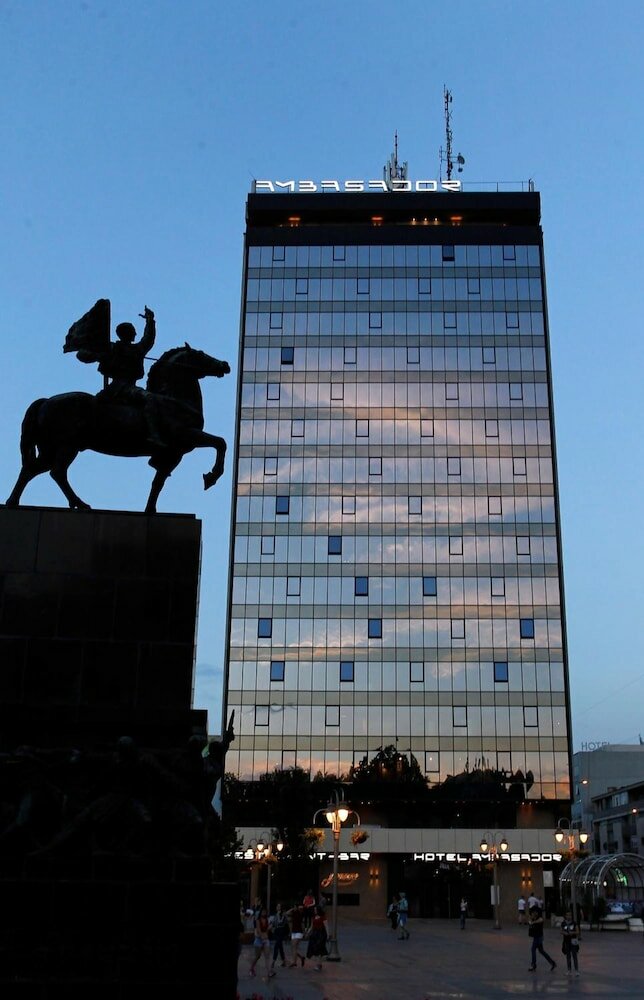 Фото Ambasador Hotel