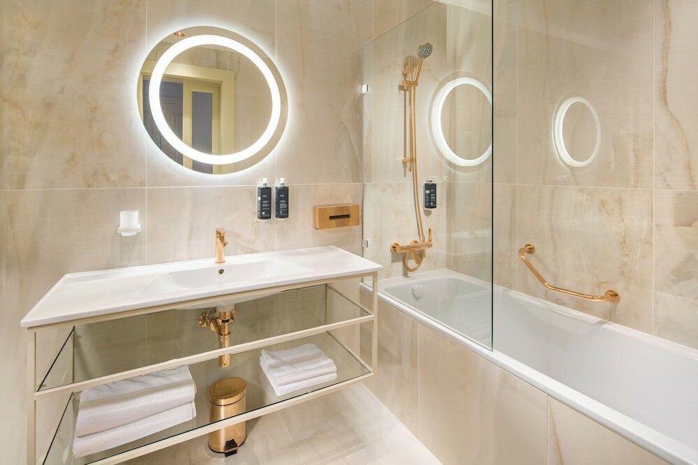 Фото Mamaison Hotel Riverside Prague