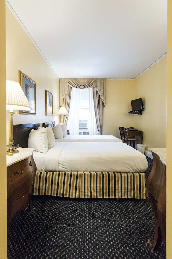 Фото 3 West Club