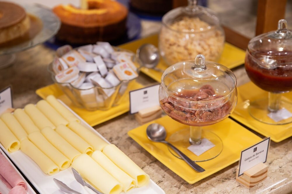 Фото Rojas All Suites Hotel