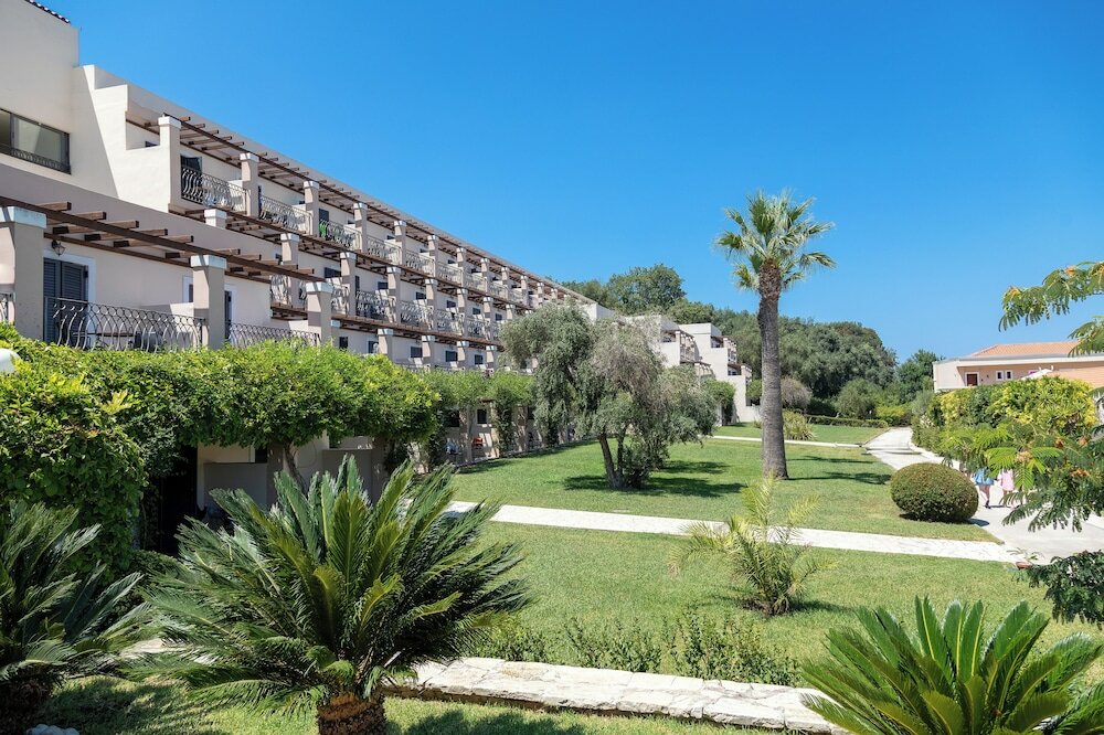 Фото Roda Beach Resort & SPA All-inclusive