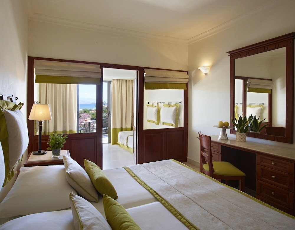 Фото Roda Beach Resort & SPA All-inclusive