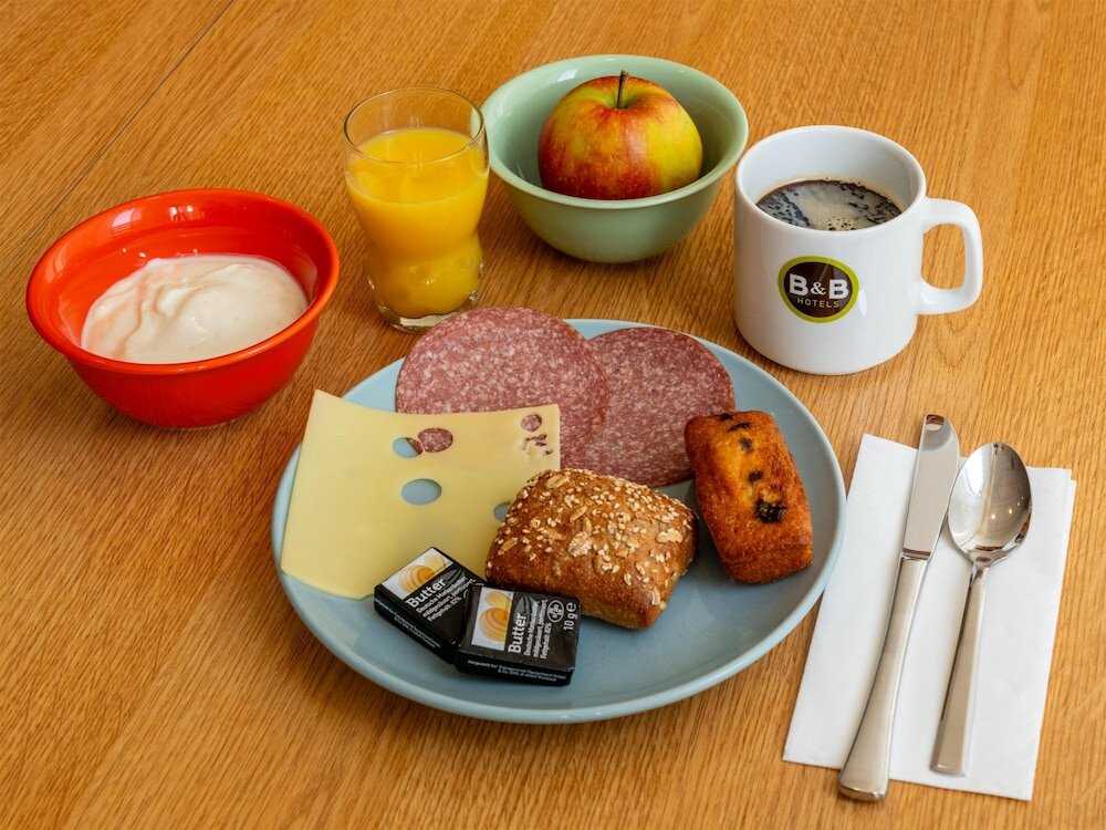 Фото B&B Hotel Aachen-Hbf