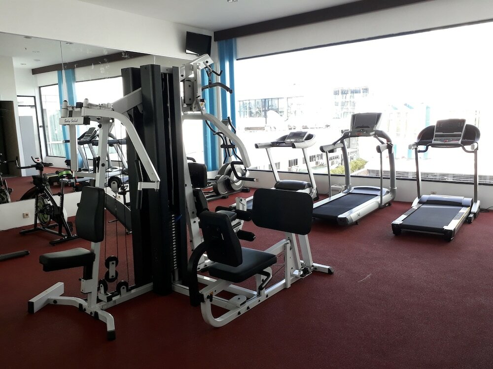 Фото Mercure Pontianak City Center