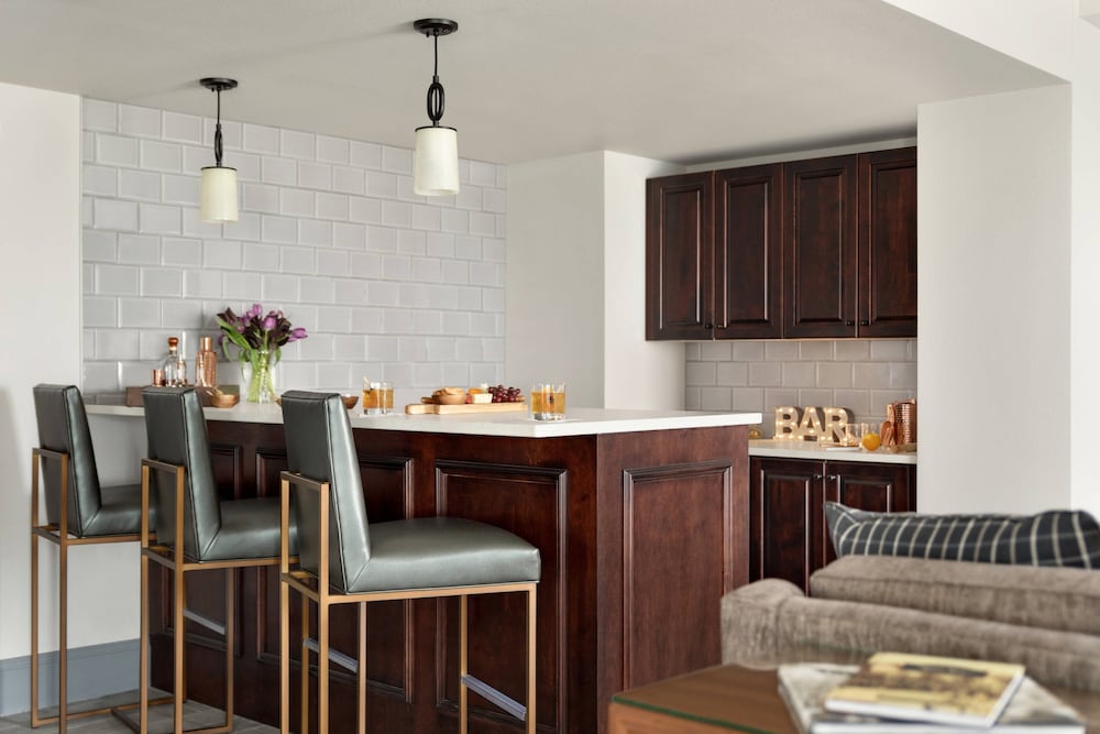 Фото Hotel Northland, Autograph Collection