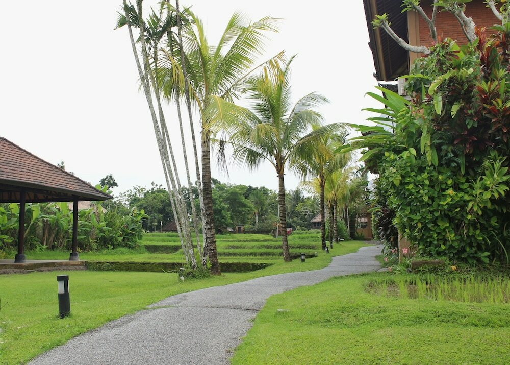 Фото Saren Indah Hotel