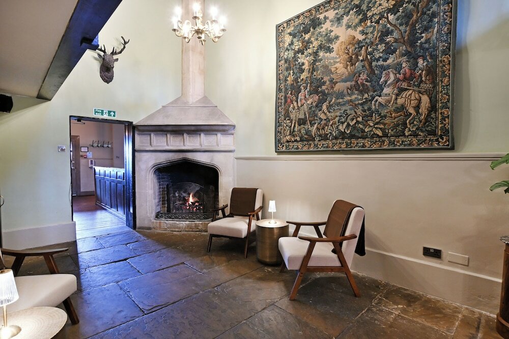 Фото Stanton Manor Hotel