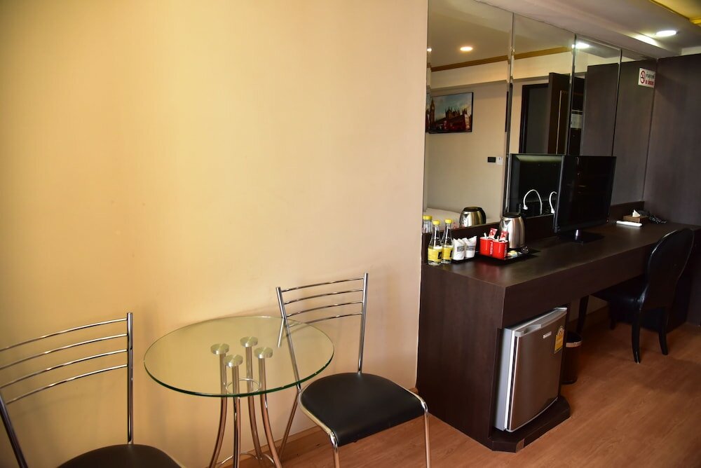 Фото Grand Pink Hotel Hat Yai