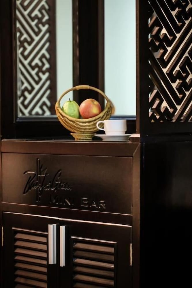 Фото Bamboo Green Central Hotel