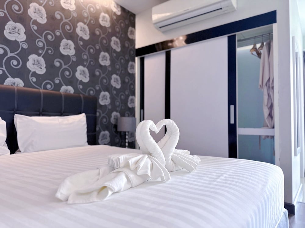 Фото Romyen Garden Place