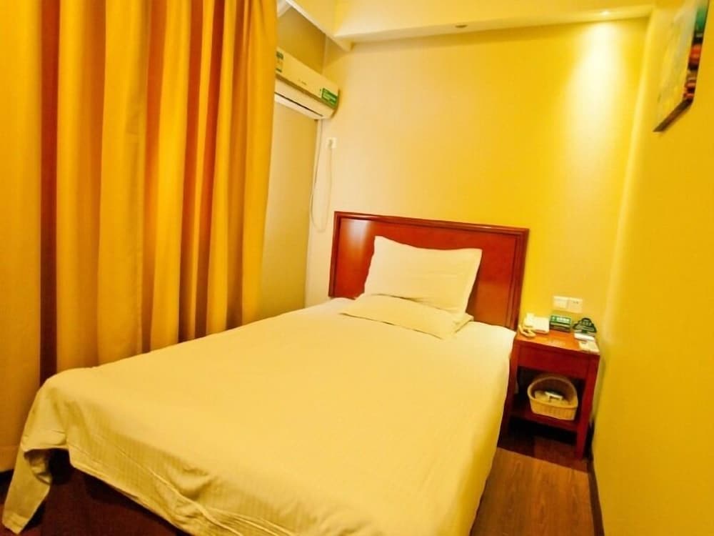 Фото Greentree Inn Nanjing China Gate Subway Station Express