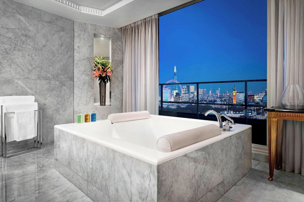 Фото The Park Tower Knightsbridge