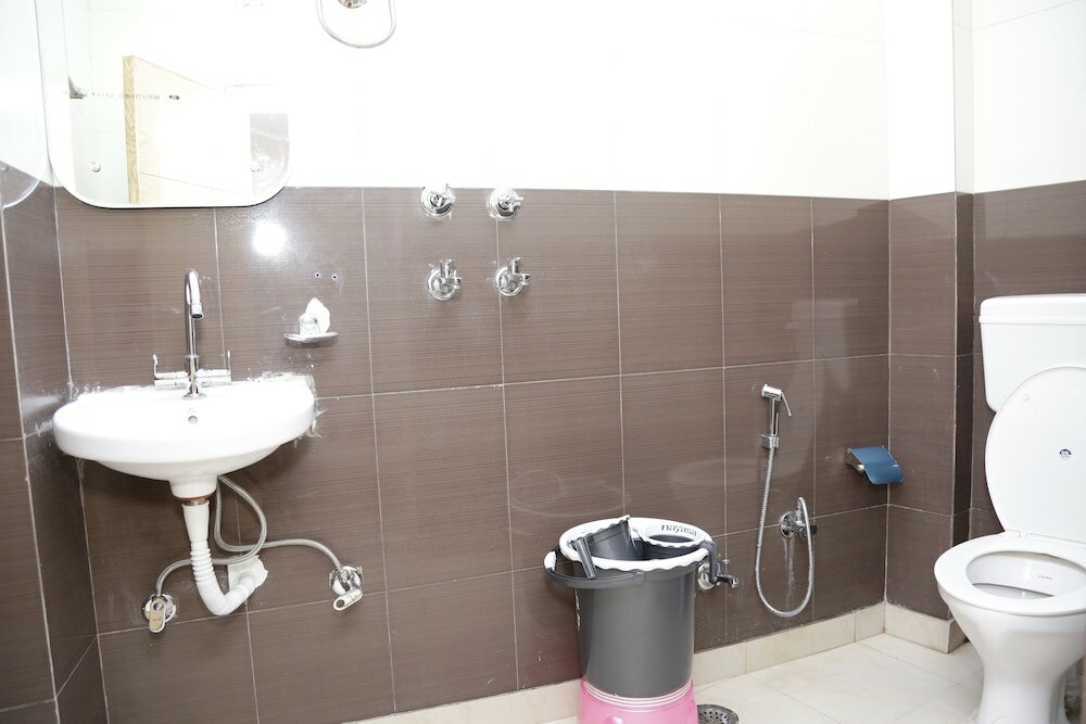 Фото New King by Backpackers Heaven