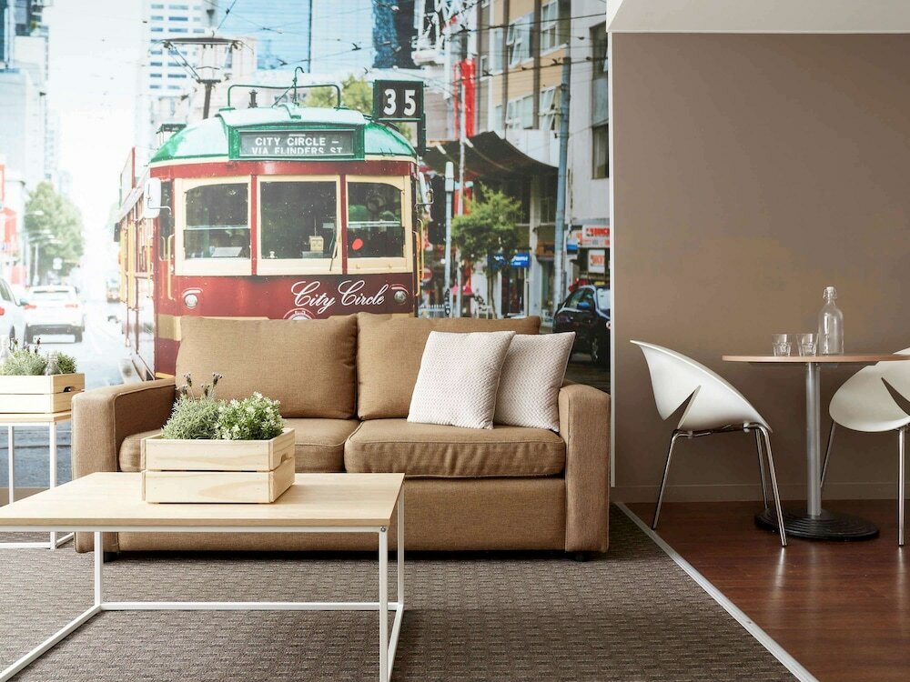 Фото Ibis Melbourne Hotel and Apartments