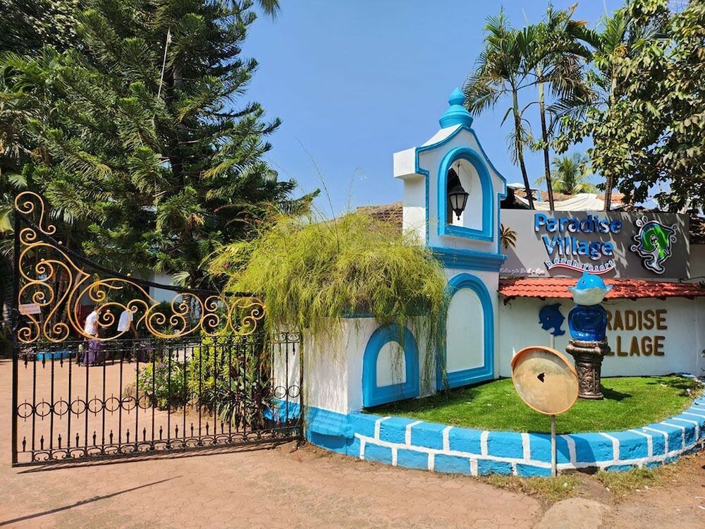 Фото Paradise Village Beach Resort