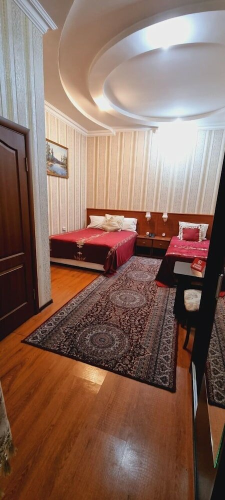 Фото Sarbon Hotel