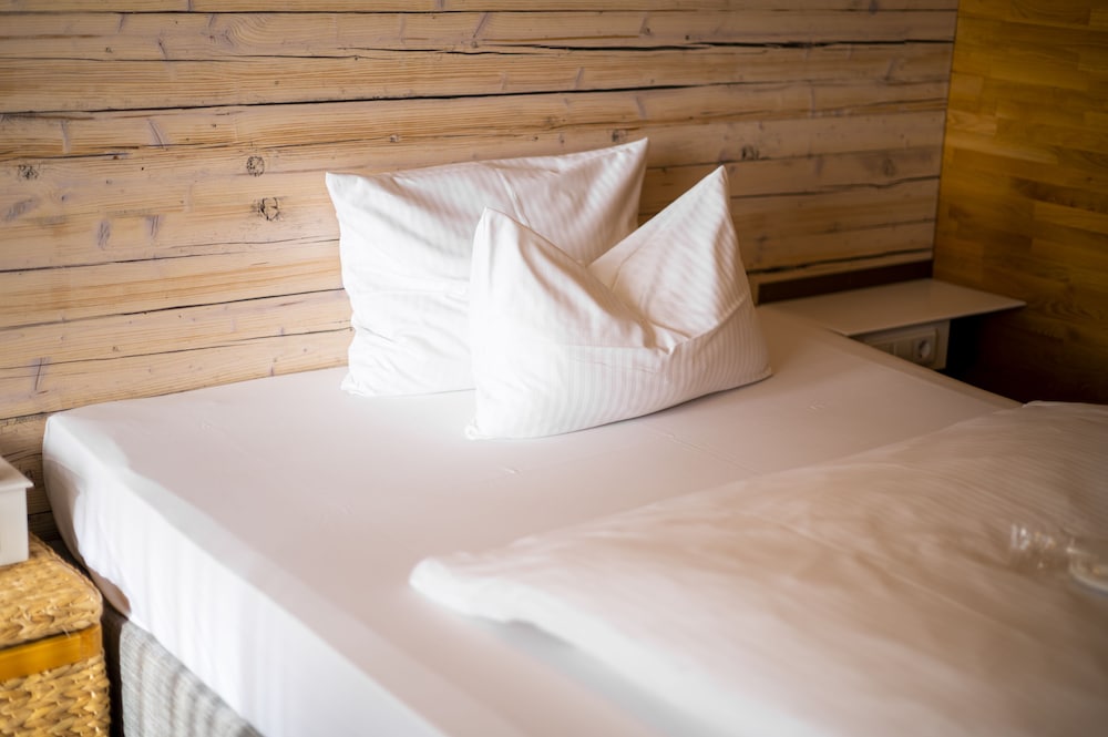 Фото Abalon Hotel Ideal