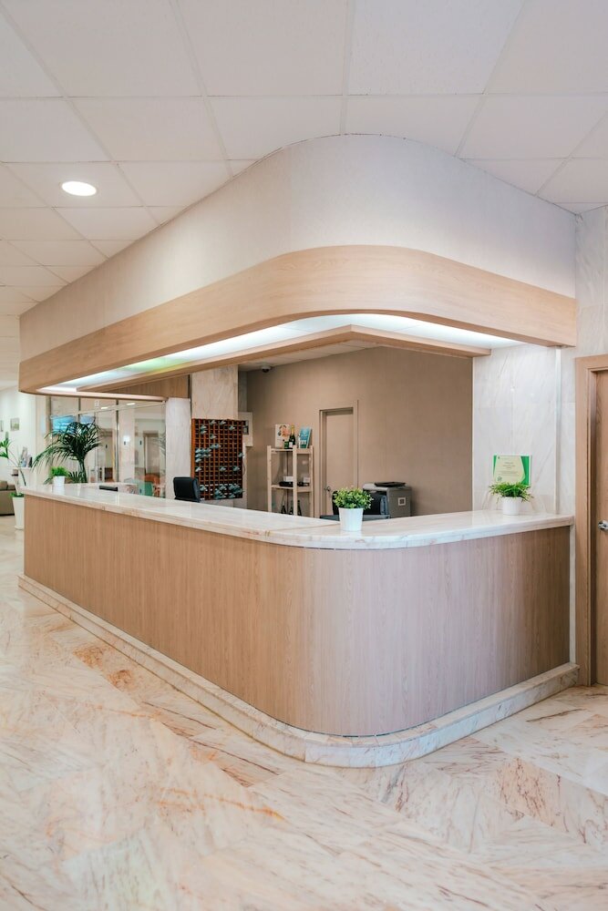 Фото Port Europa Hotel