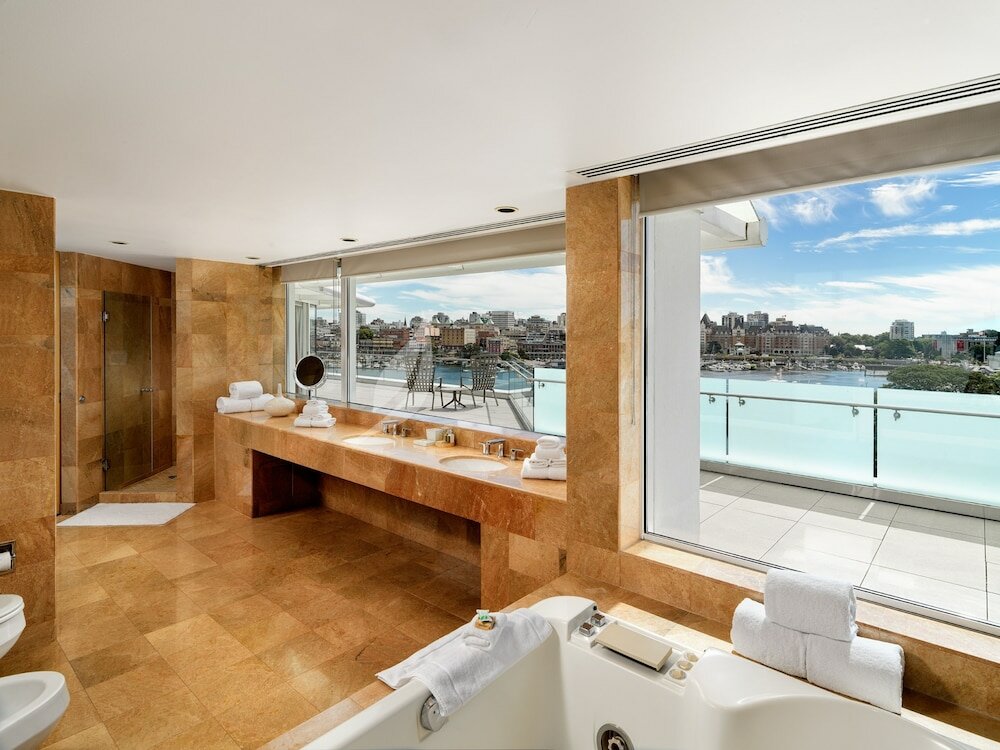 Фото Inn at Laurel Point