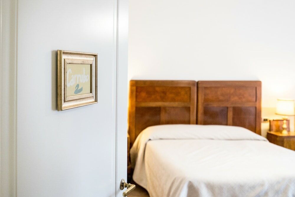 Фото Esagono Monello