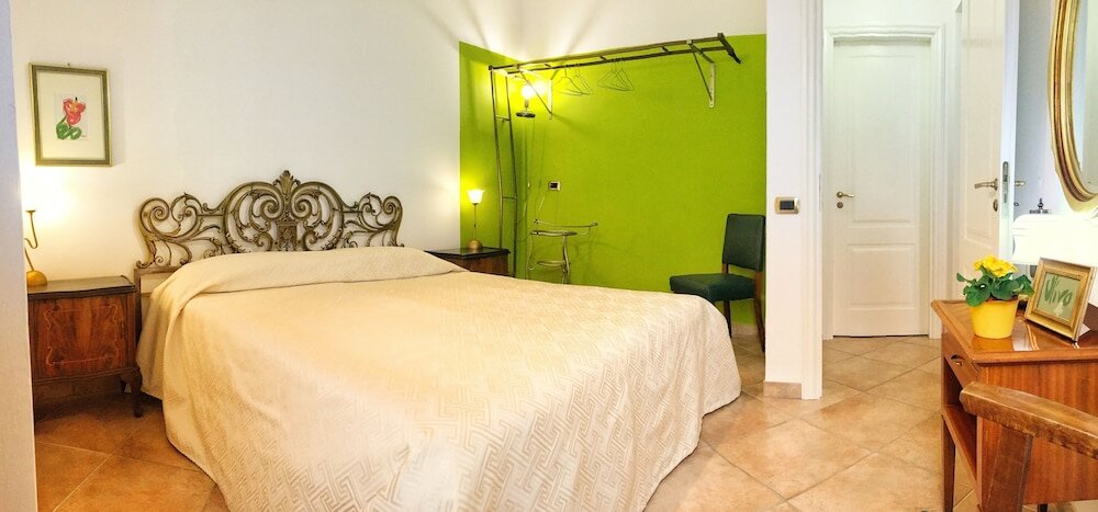 Фото Esagono Monello