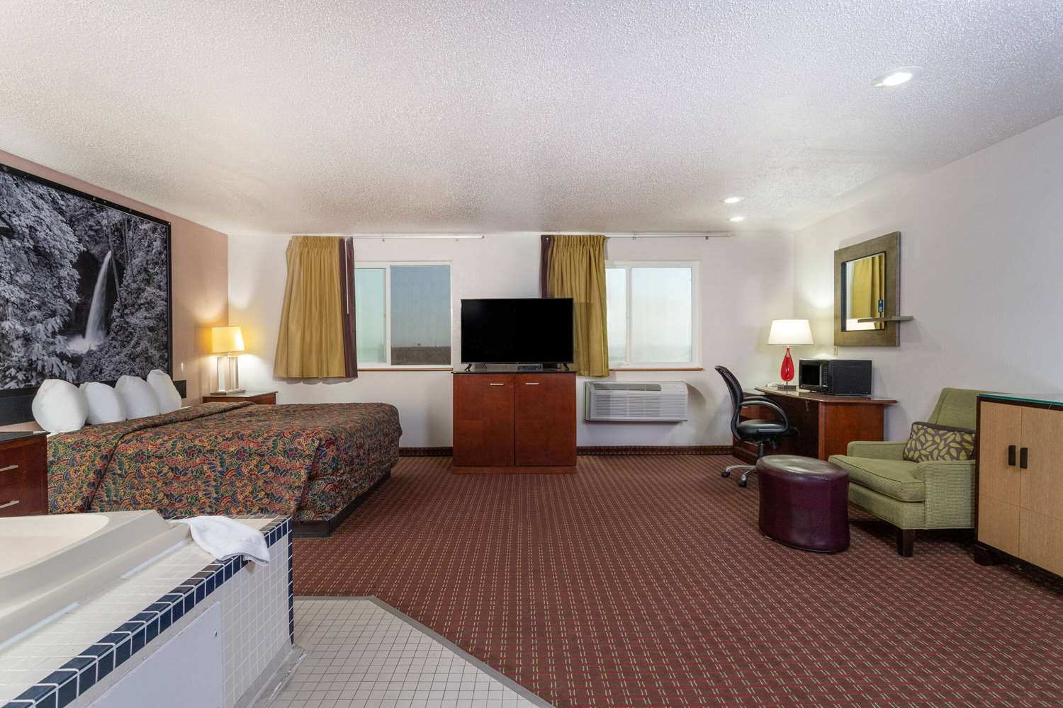Фото Super 8 by Wyndham Pendleton