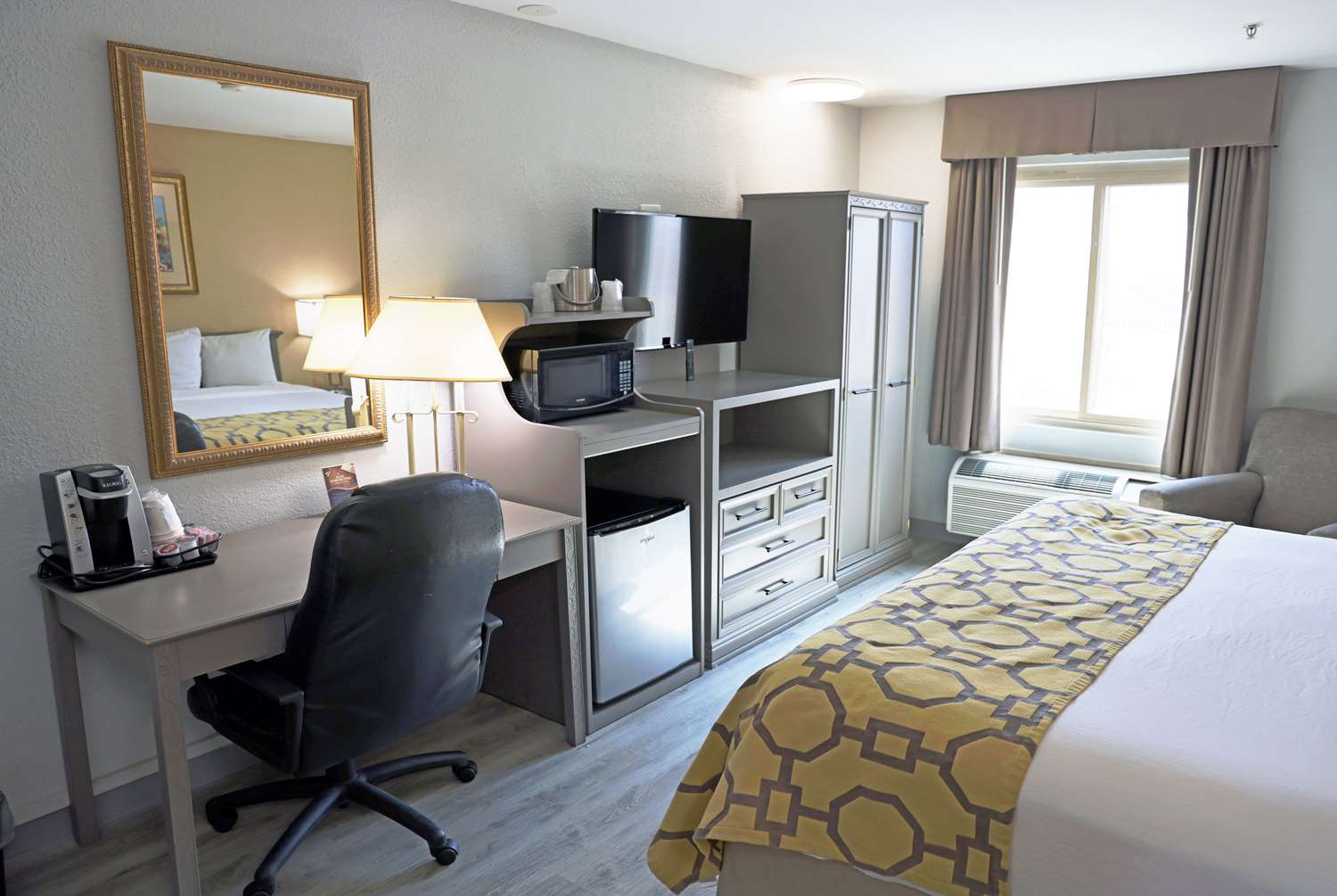 Фото Baymont by Wyndham Barstow Historic Route 66