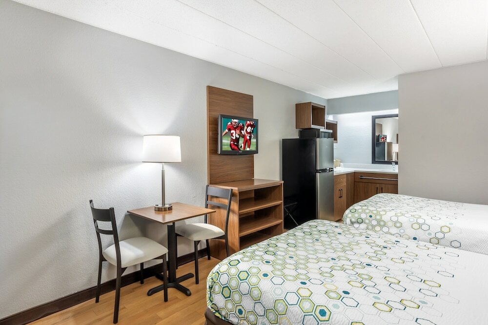 Фото Red Roof Inn Danville, Pa