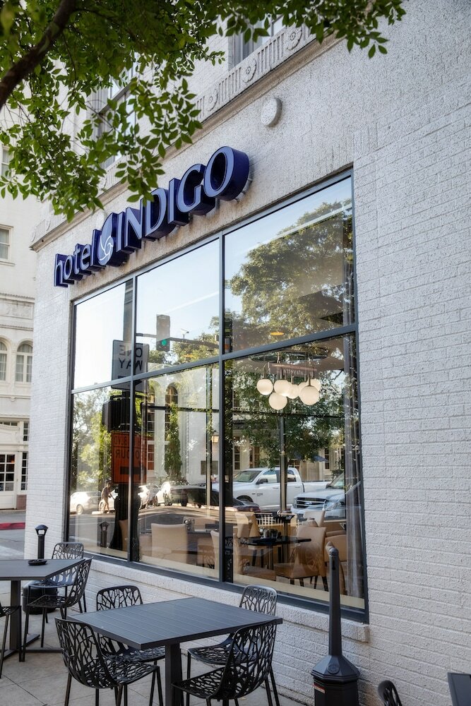 Фото Hotel Indigo Baton Rouge Downtown, an Ihg Hotel
