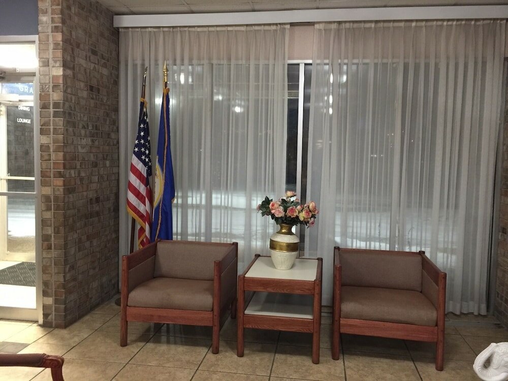 Фото Morris Grand Hotel and Conference Center