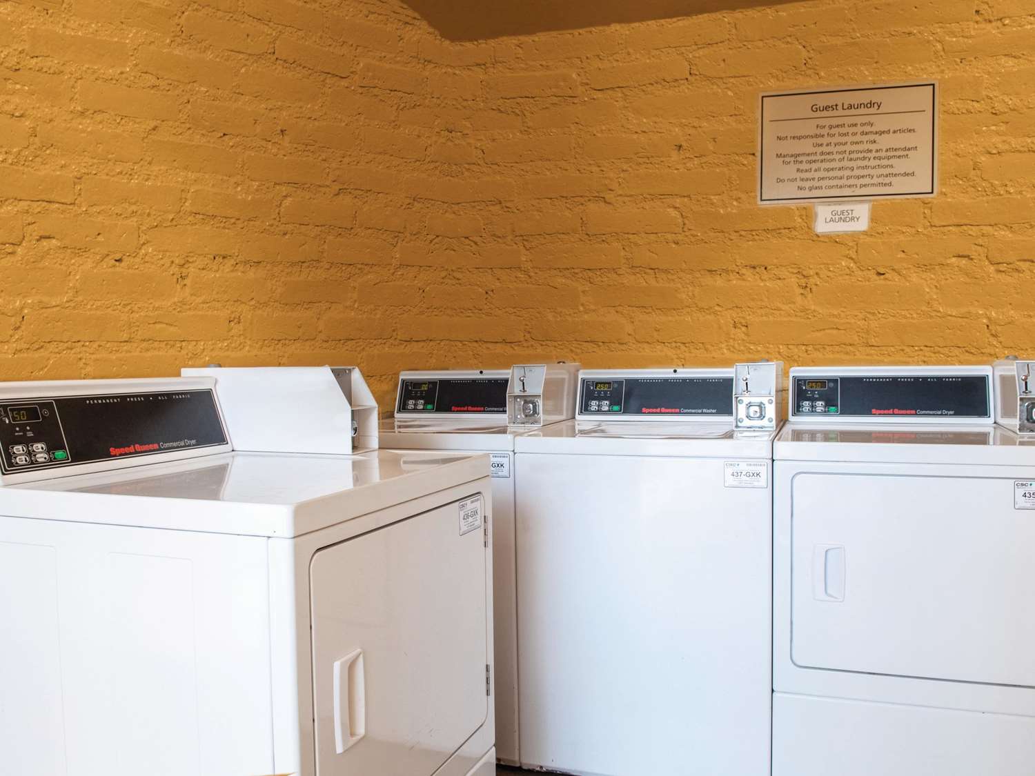 Фото La Quinta Inn by Wyndham New Orleans Veterans Metairie