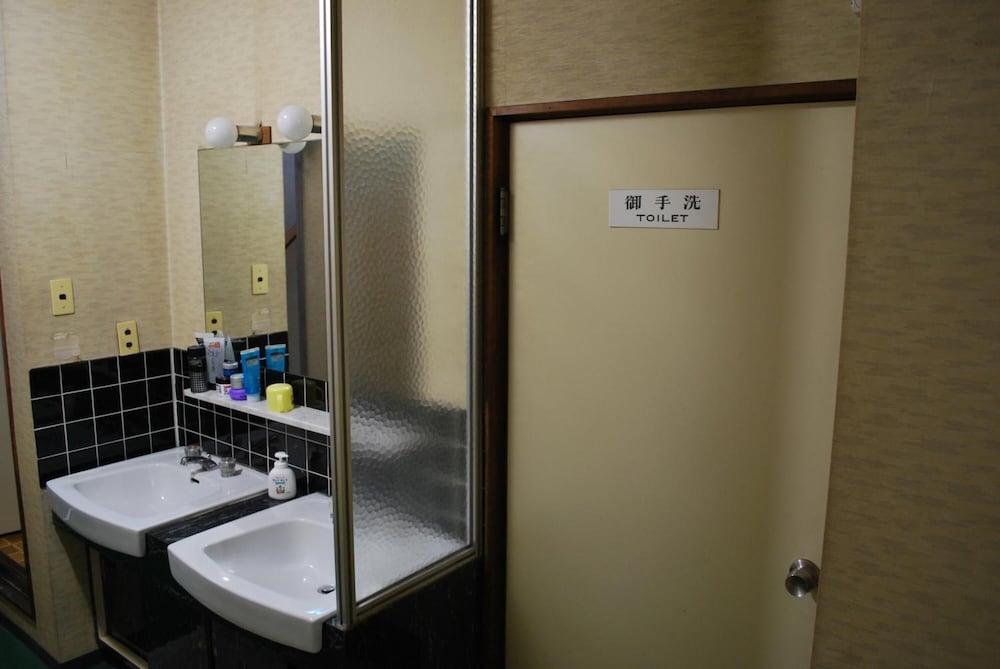 Фото Business Hotel Nakayama