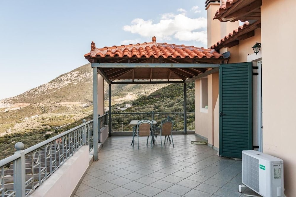 Фото Epidavros Seascape