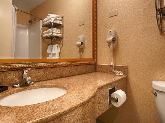 Фото Best Western Plus Keene Hotel