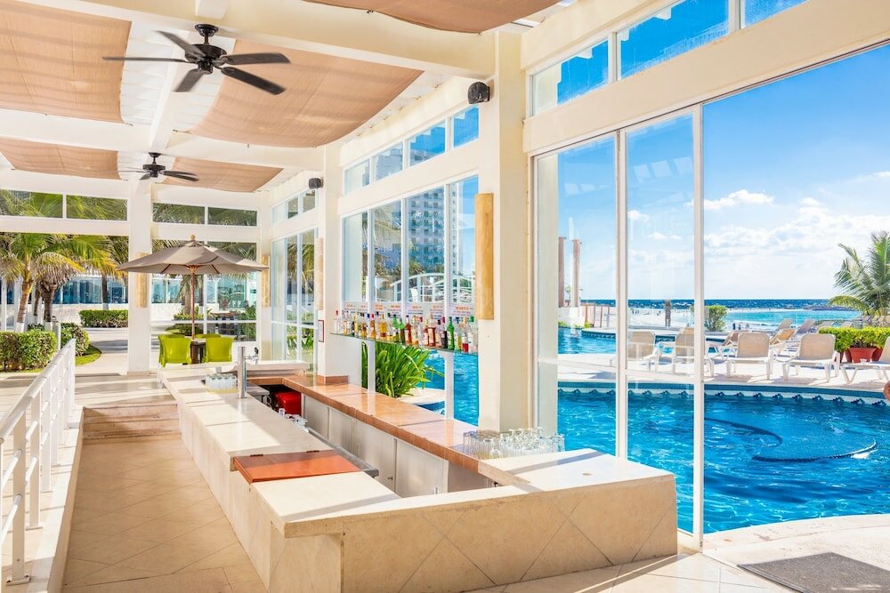 Фото Krystal Cancun