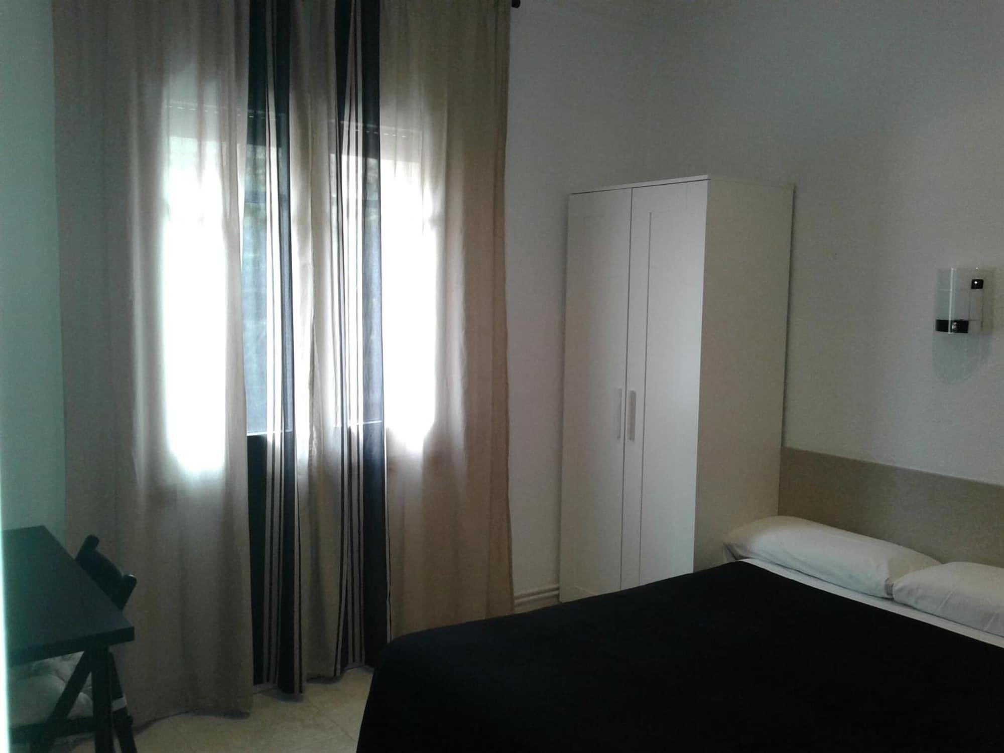 Фото Hostal Ruta de Francia