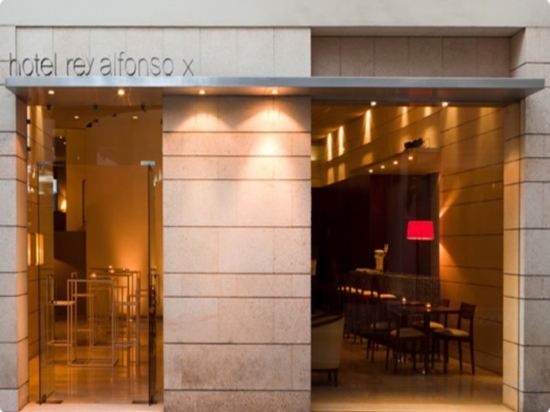 Фото Hotel Rey Alfonso X