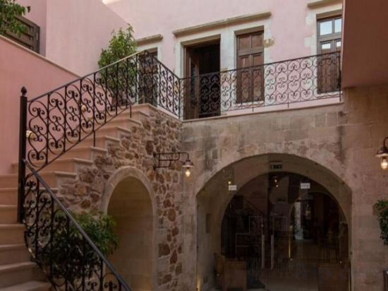 Фото Serenissima Boutique Hotel