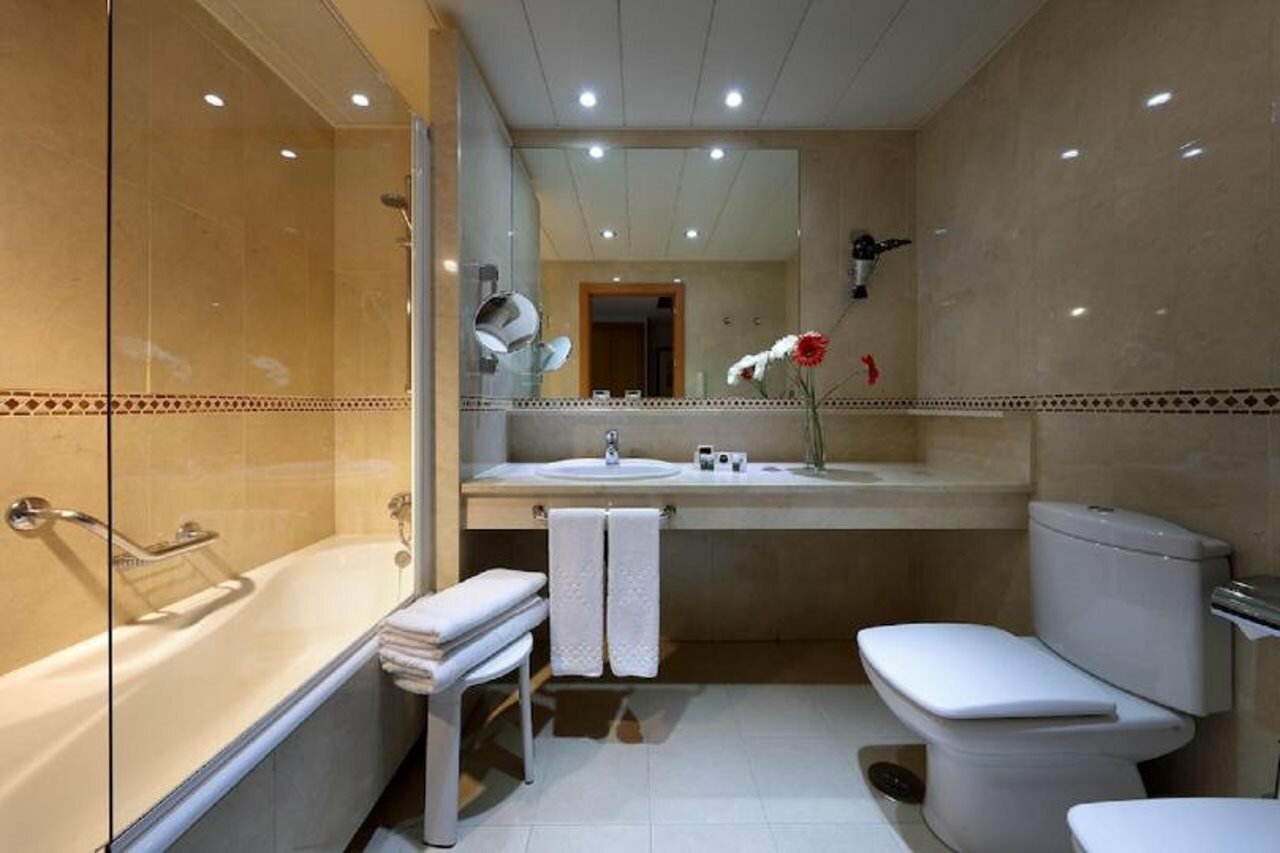 Фото Hotel Exe Plaza