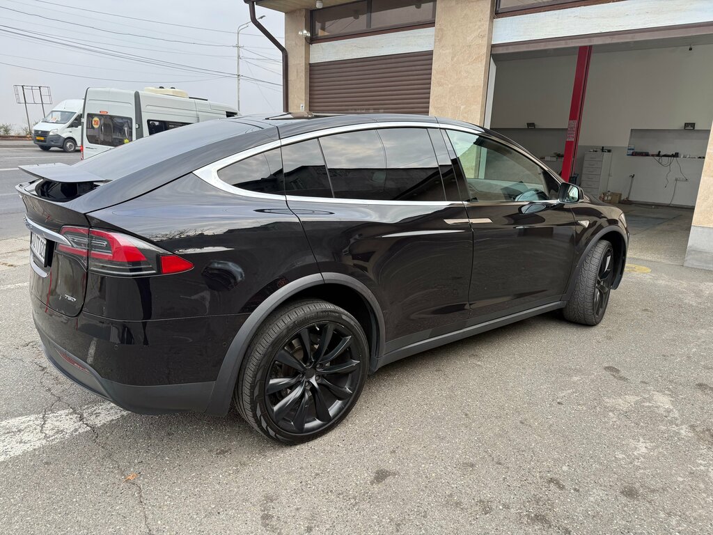 Car service, auto repair Tesla Tbilisyan, Yerevan, photo