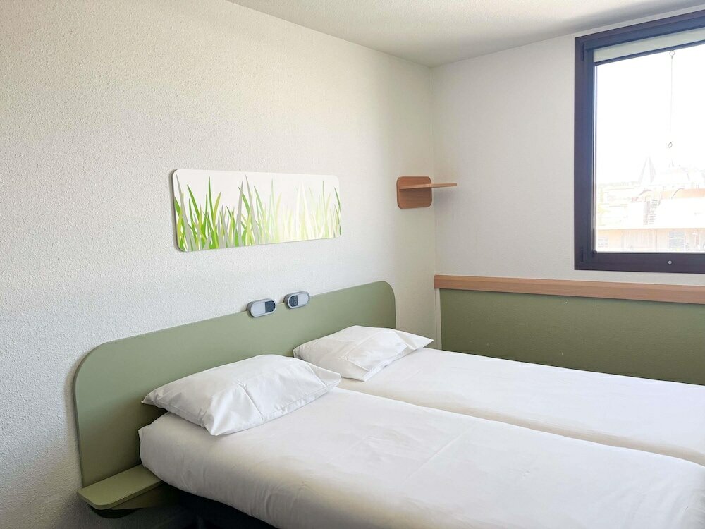 Фото Ibis Budget Nimes Centre Gare