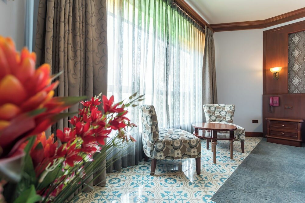 Фото Erawan Hotel