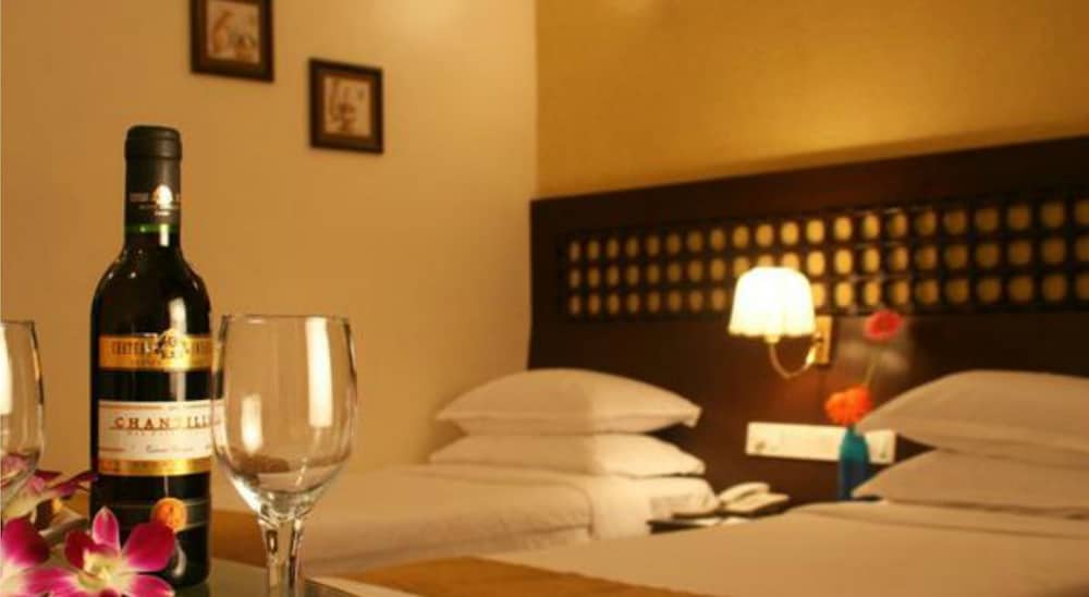 Фото The Corinthians Resort & Club