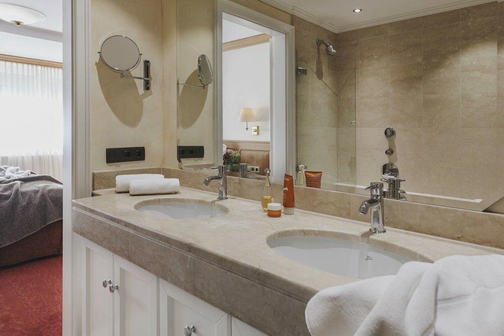 Фото 210259075922