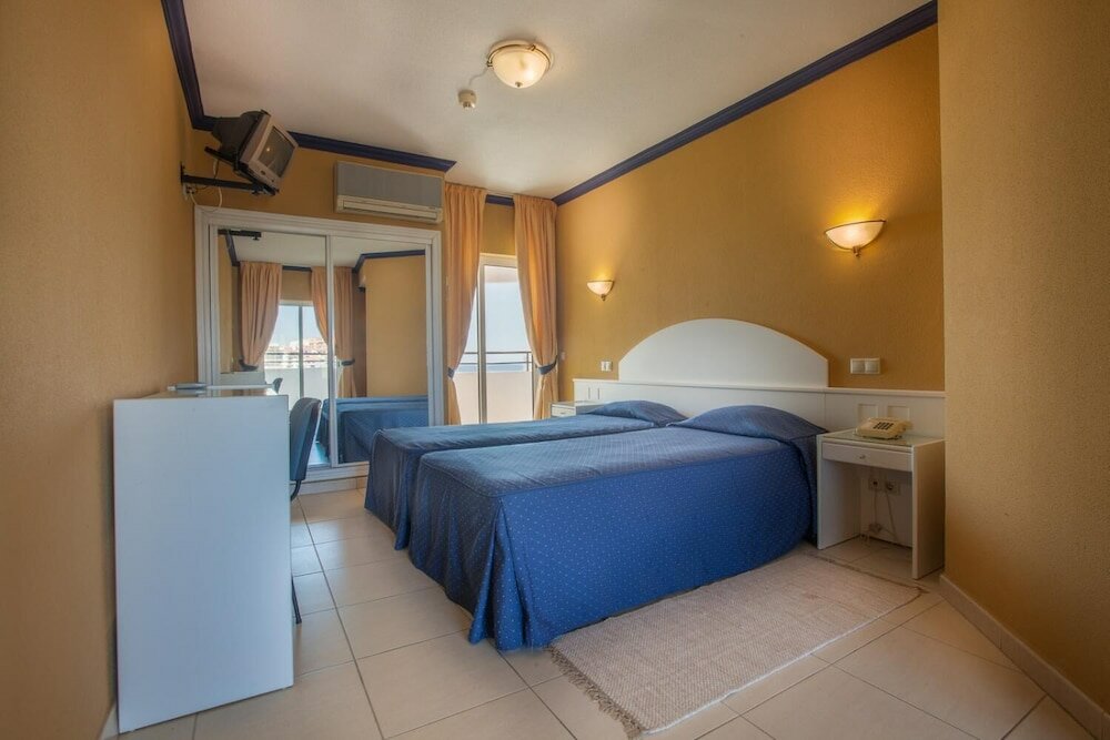 Фото Hotel Atismar